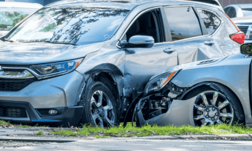 When to Contact an Accident Lawyer / Car Accident Lawyer in Los Angeles After a Collision